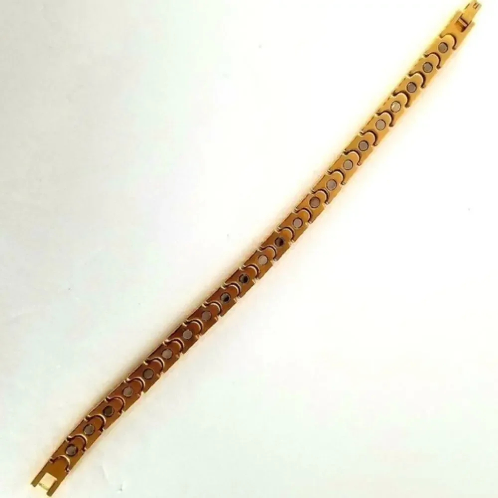 New stainless steel magnetic bracelet 8‎ inches